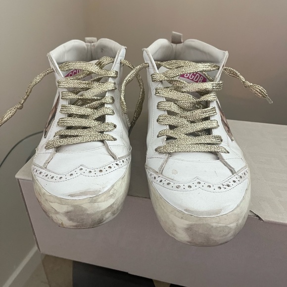Mid Star golden goose sneakers with Camo detailing and burgundy backs! - Picture 5 of 6